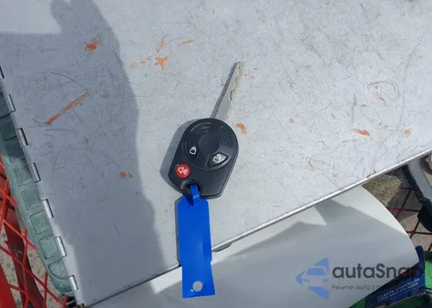 2018 Ford Escape Se из США, поврежденный, VIN 1FMCU9GD4JUB33400